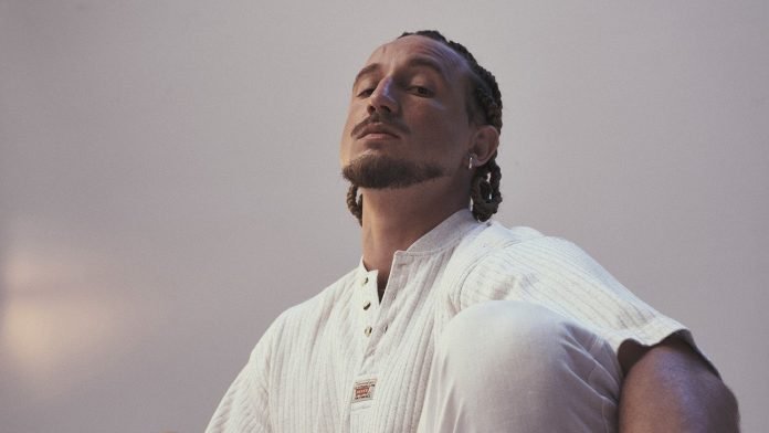 jangy-leeon-0621-coverpage