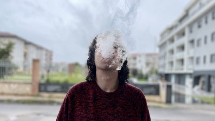 xenboi-1121-coverpage Xenboi