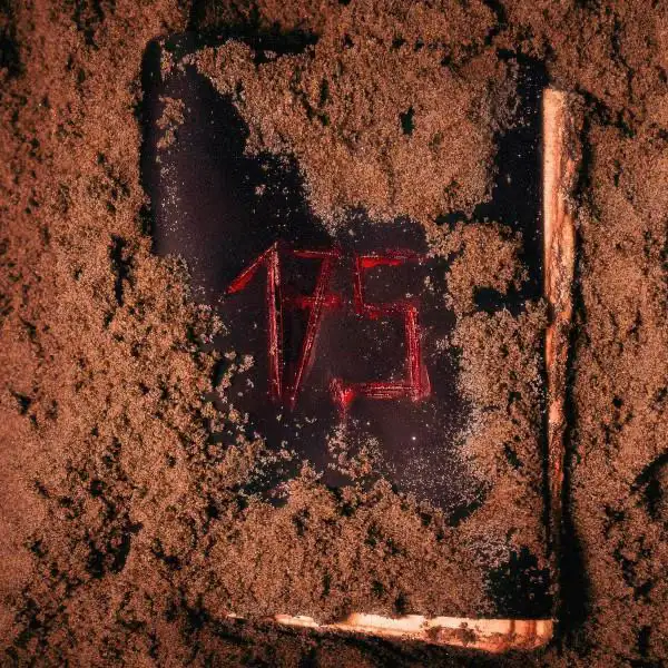 axos-17.5-cover 17.5 Axos